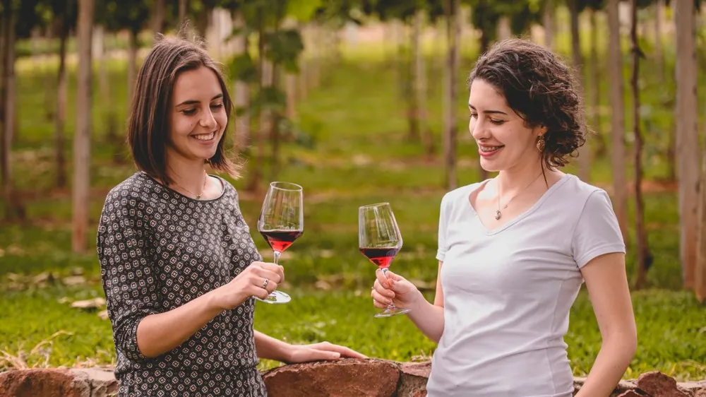 Brindemos a elas: Bruna e Letícia Cristofoli (Brasil) — Foto: Divulgação